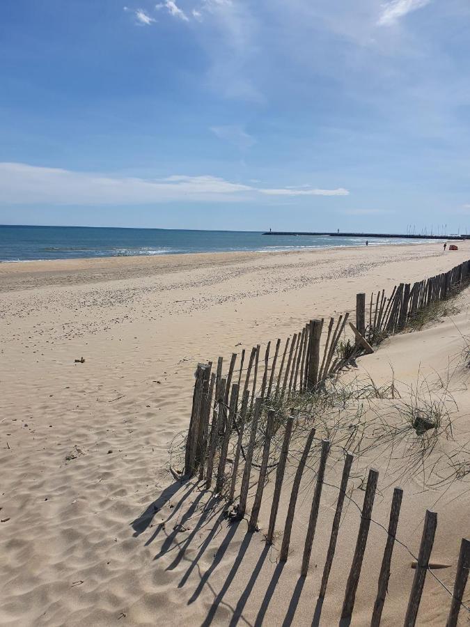 Marseillan A Deux Pas De La Plage Exterior foto